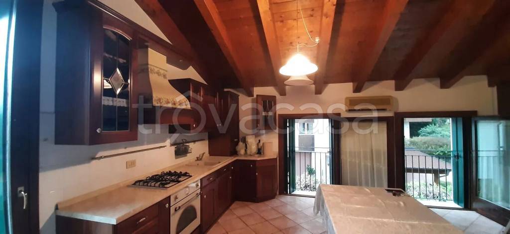appartamento in vendita a Piovene Rocchette