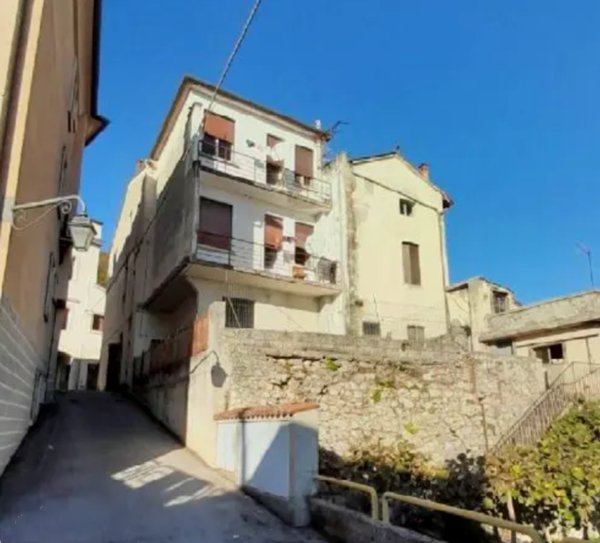 appartamento in vendita a Piovene Rocchette