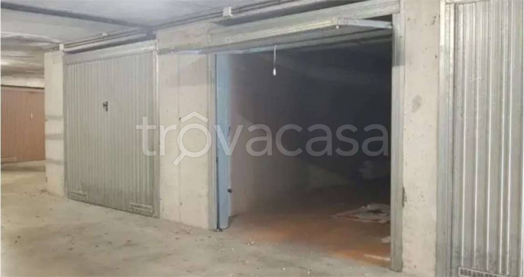 locale di sgombero in vendita a Piovene Rocchette