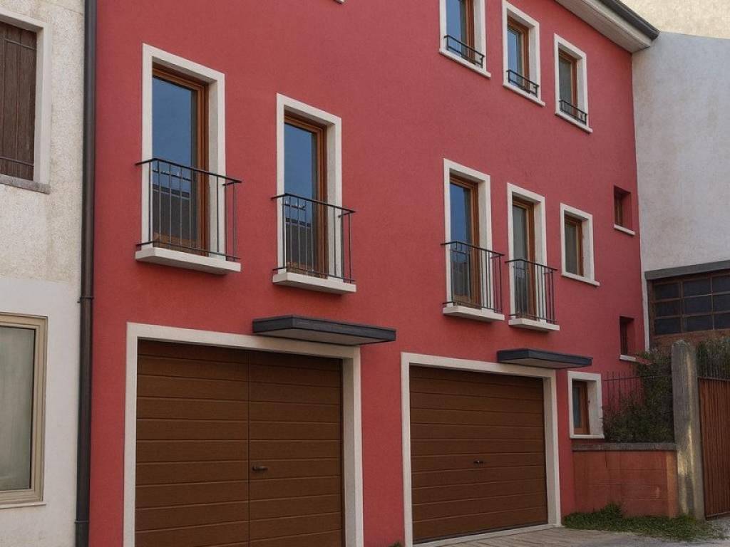 casa indipendente in vendita a Piovene Rocchette