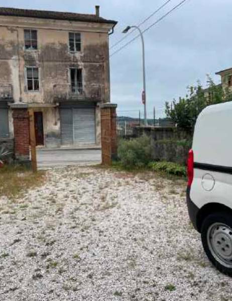casa indipendente in vendita a Piovene Rocchette