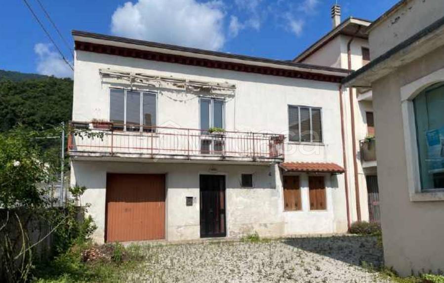 casa indipendente in vendita a Piovene Rocchette