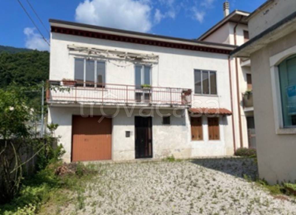 appartamento in vendita a Piovene Rocchette