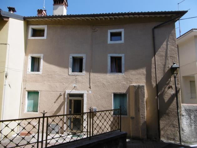appartamento in vendita a Piovene Rocchette