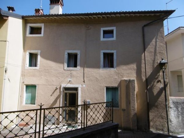 appartamento in vendita a Piovene Rocchette