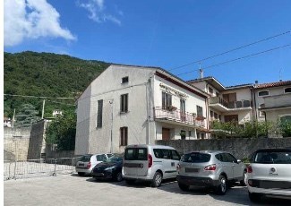 casa indipendente in vendita a Piovene Rocchette