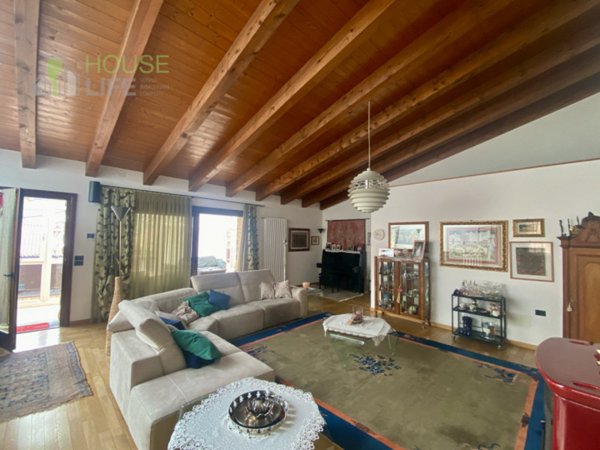 casa indipendente in vendita a Piovene Rocchette