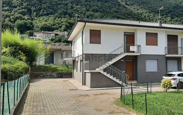 appartamento in vendita a Piovene Rocchette in zona Grumello