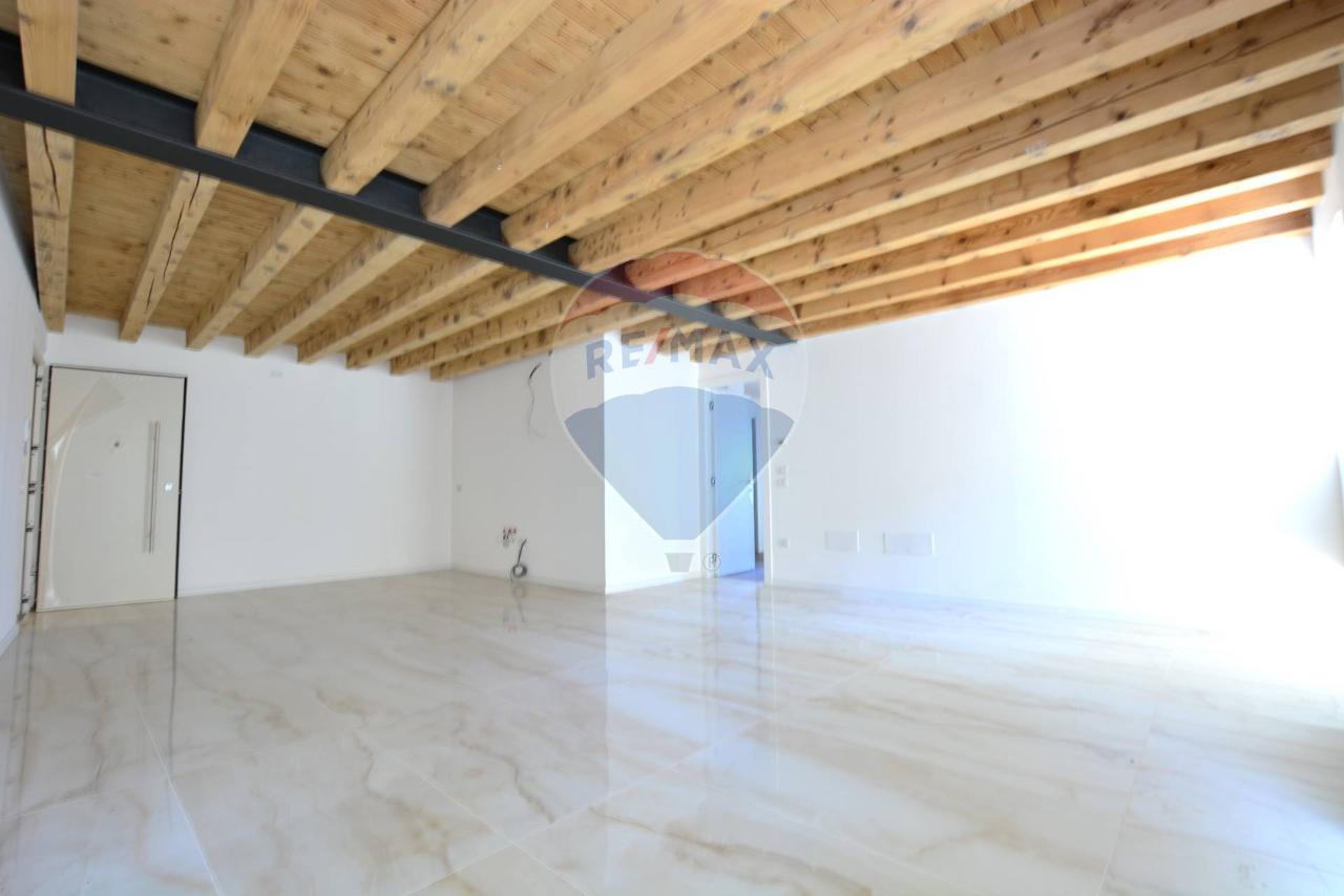 appartamento in vendita a Piovene Rocchette