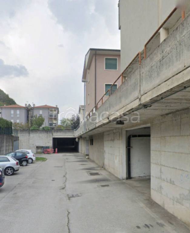 terreno edificabile in vendita a Piovene Rocchette