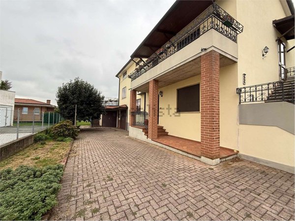 casa indipendente in vendita a Piovene Rocchette