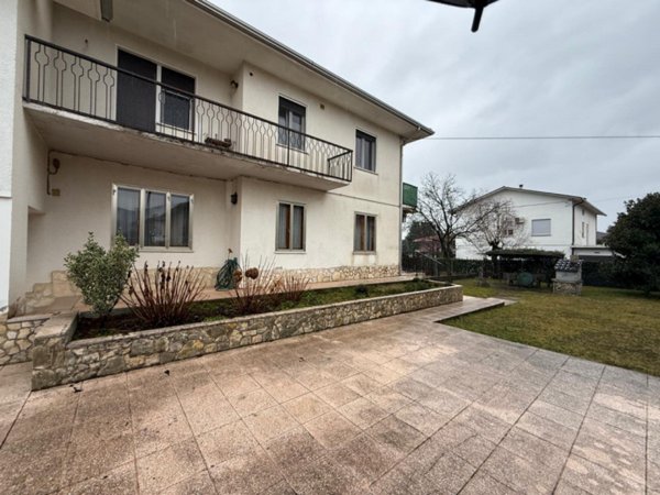 appartamento in vendita a Piovene Rocchette