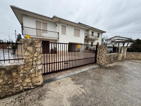 appartamento in vendita a Piovene Rocchette