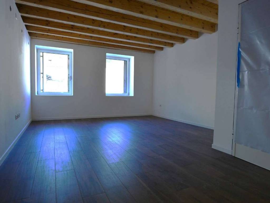 appartamento in vendita a Piovene Rocchette