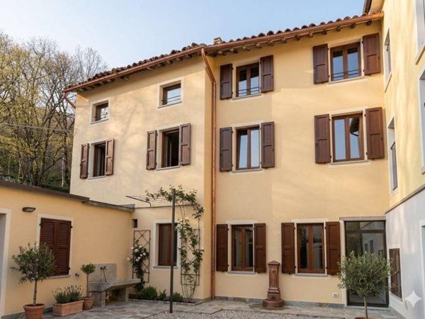 casa indipendente in vendita a Piovene Rocchette