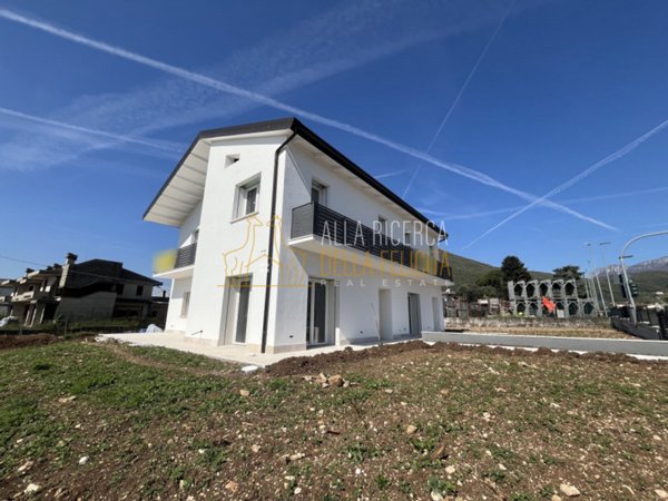 casa indipendente in vendita a Piovene Rocchette