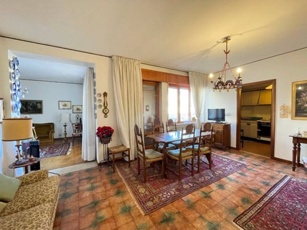 intera palazzina in vendita a Piovene Rocchette