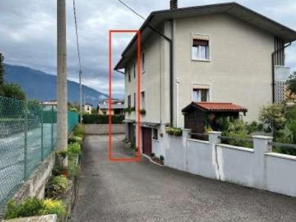 casa indipendente in vendita a Piovene Rocchette in zona Grumello