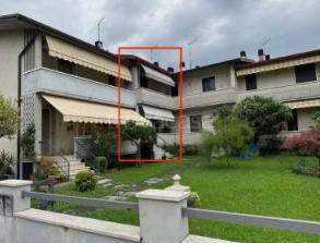 appartamento in vendita a Piovene Rocchette in zona Grumello
