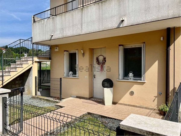 appartamento in vendita a Piovene Rocchette in zona Grumello