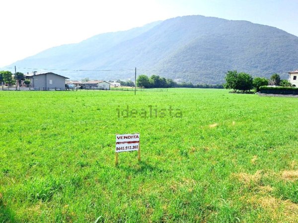 terreno agricolo in vendita a Piovene Rocchette in zona Pilastri