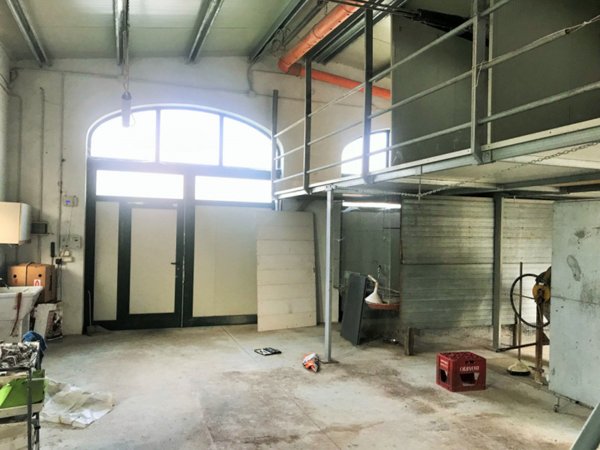 locale di sgombero in vendita a Pojana Maggiore