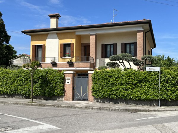 casa indipendente in vendita a Pojana Maggiore
