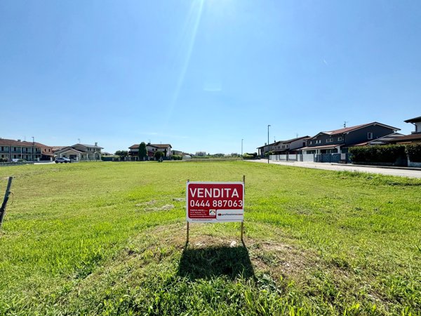 terreno edificabile in vendita a Pojana Maggiore