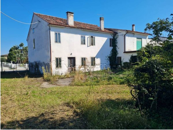 casa indipendente in vendita a Pojana Maggiore