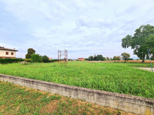 terreno edificabile in vendita a Pojana Maggiore