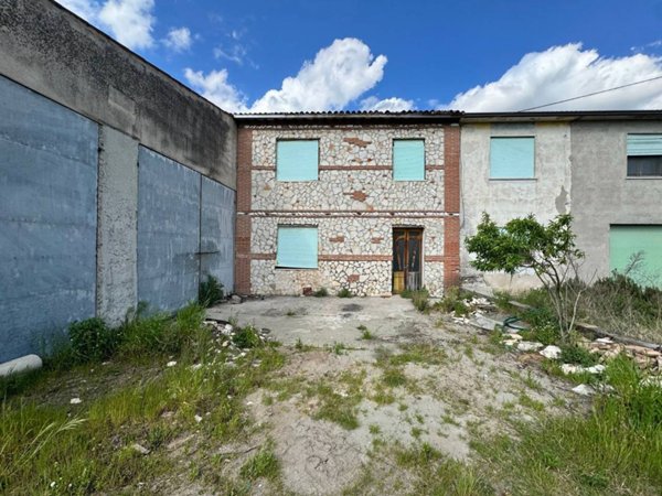 casa indipendente in vendita a Pojana Maggiore