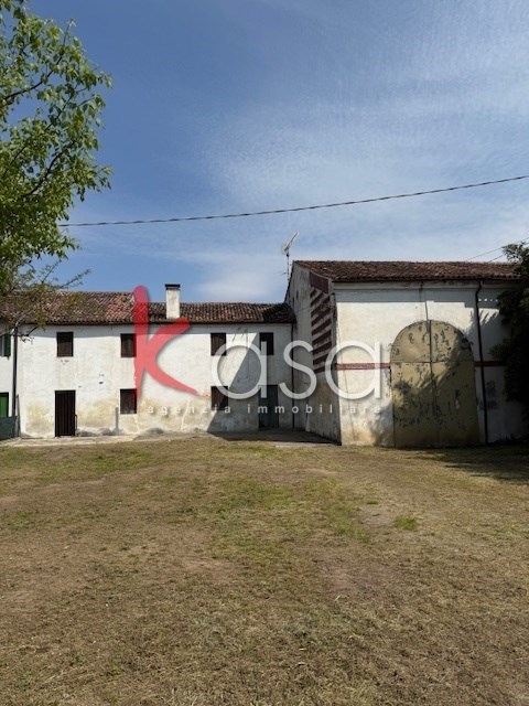 casale in vendita a Pojana Maggiore in zona Paradiso