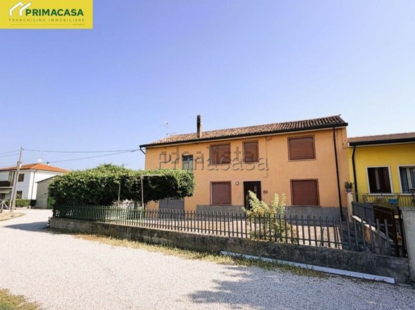 casa indipendente in vendita a Pojana Maggiore in zona Paradiso
