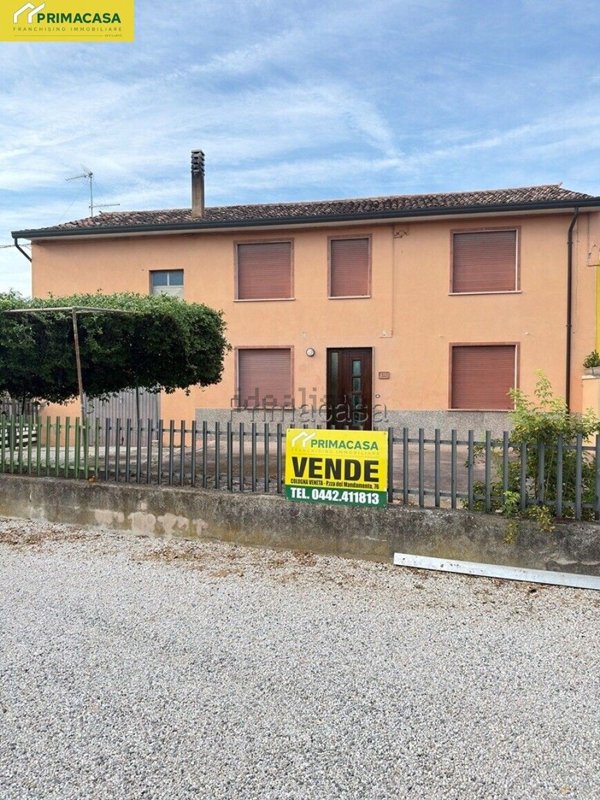 casa indipendente in vendita a Pojana Maggiore in zona Paradiso