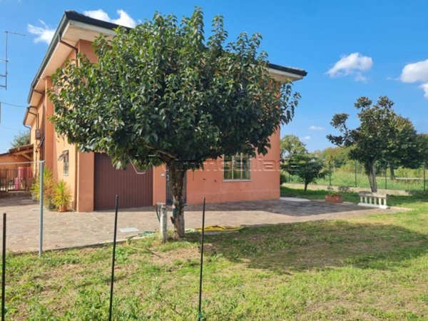 casa indipendente in vendita a Pojana Maggiore