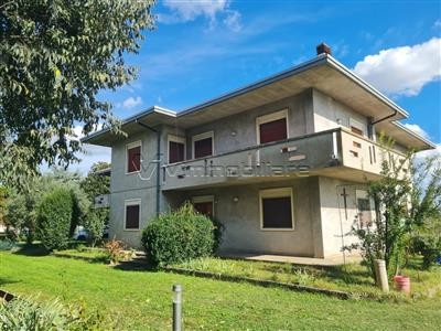 casa indipendente in vendita a Pojana Maggiore in zona Paradiso