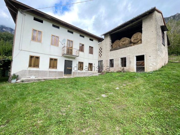appartamento in vendita a Posina