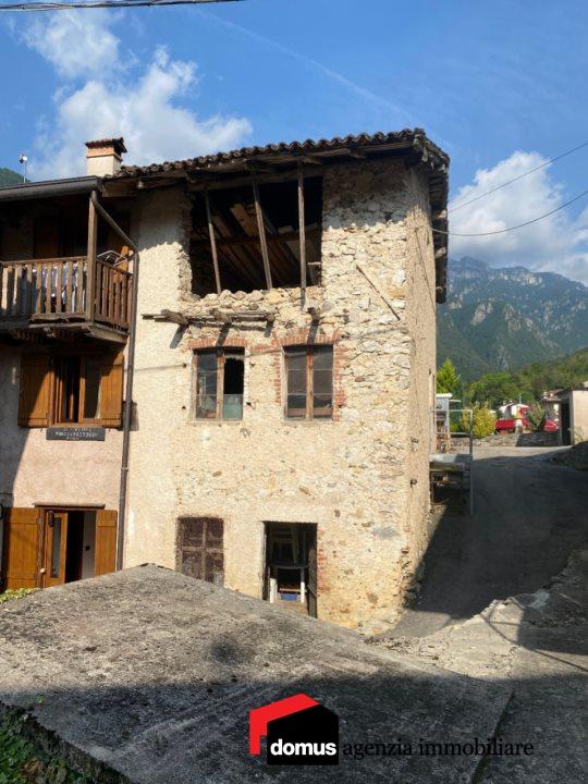 appartamento in vendita a Posina
