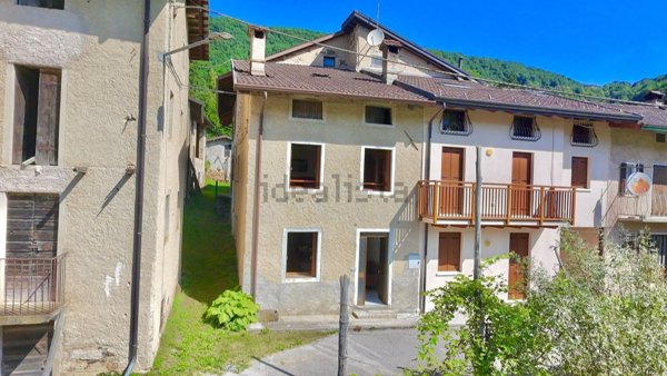 appartamento in vendita a Posina