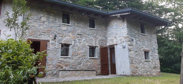 appartamento in vendita a Posina