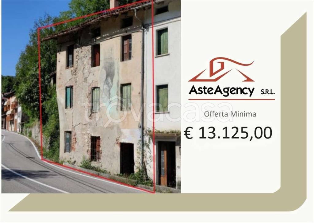 casa semindipendente in vendita a Posina in zona Fusine