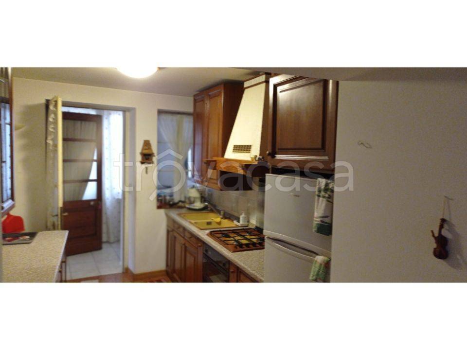 casa indipendente in vendita a Posina