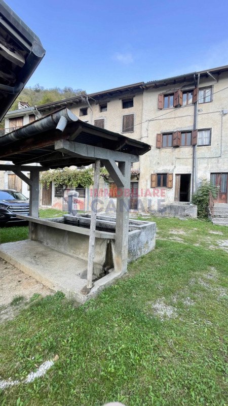 casa indipendente in vendita a Posina
