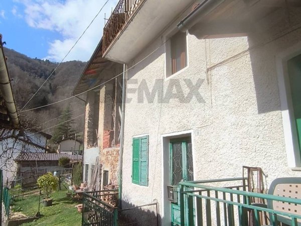 casa indipendente in vendita a Posina