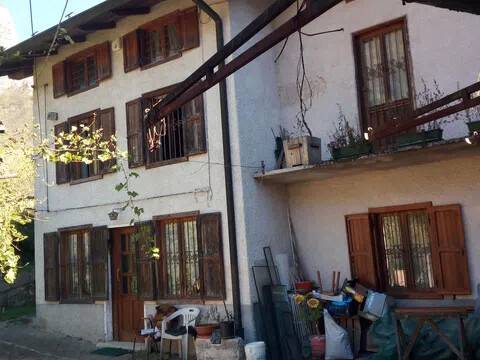 casa indipendente in vendita a Posina