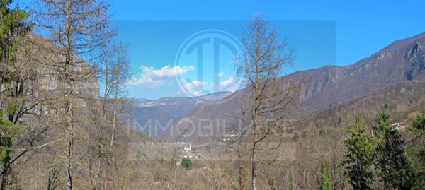 casa semindipendente in vendita a Posina