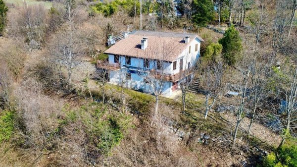 appartamento in vendita a Pove del Grappa