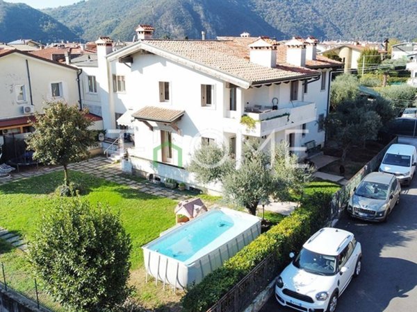 casa indipendente in vendita a Pove del Grappa