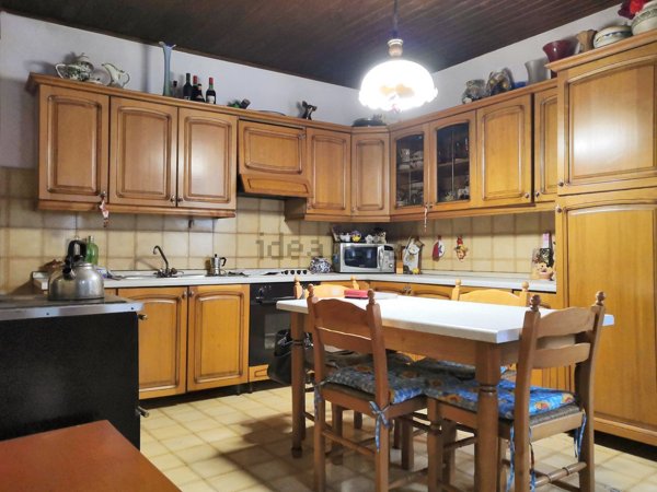 appartamento in vendita a Pove del Grappa