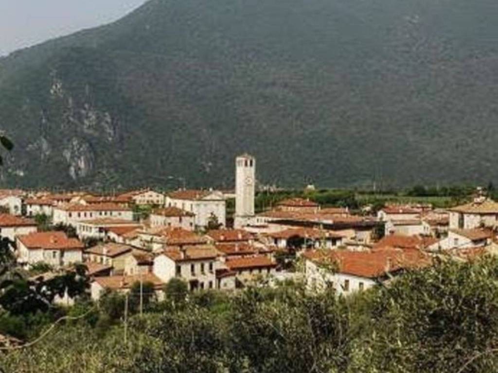 casa indipendente in vendita a Pove del Grappa